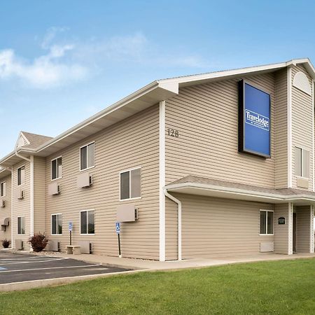 Travelodge By Wyndham Missouri Valley Bagian luar foto