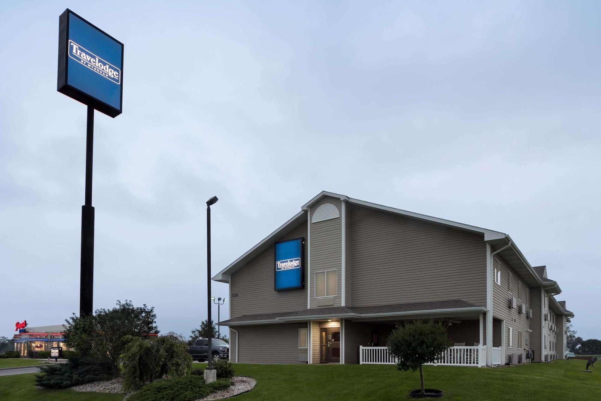 Travelodge By Wyndham Missouri Valley Bagian luar foto