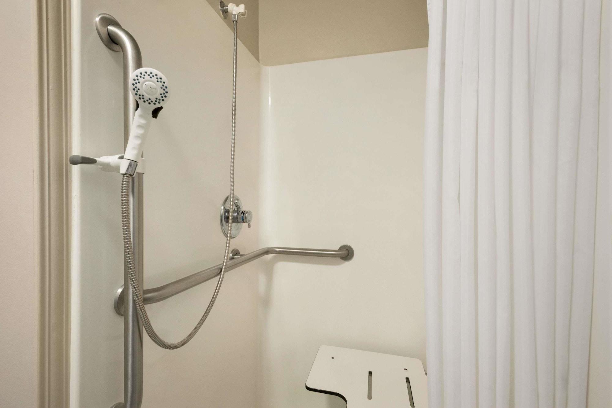 Travelodge By Wyndham Missouri Valley Bagian luar foto