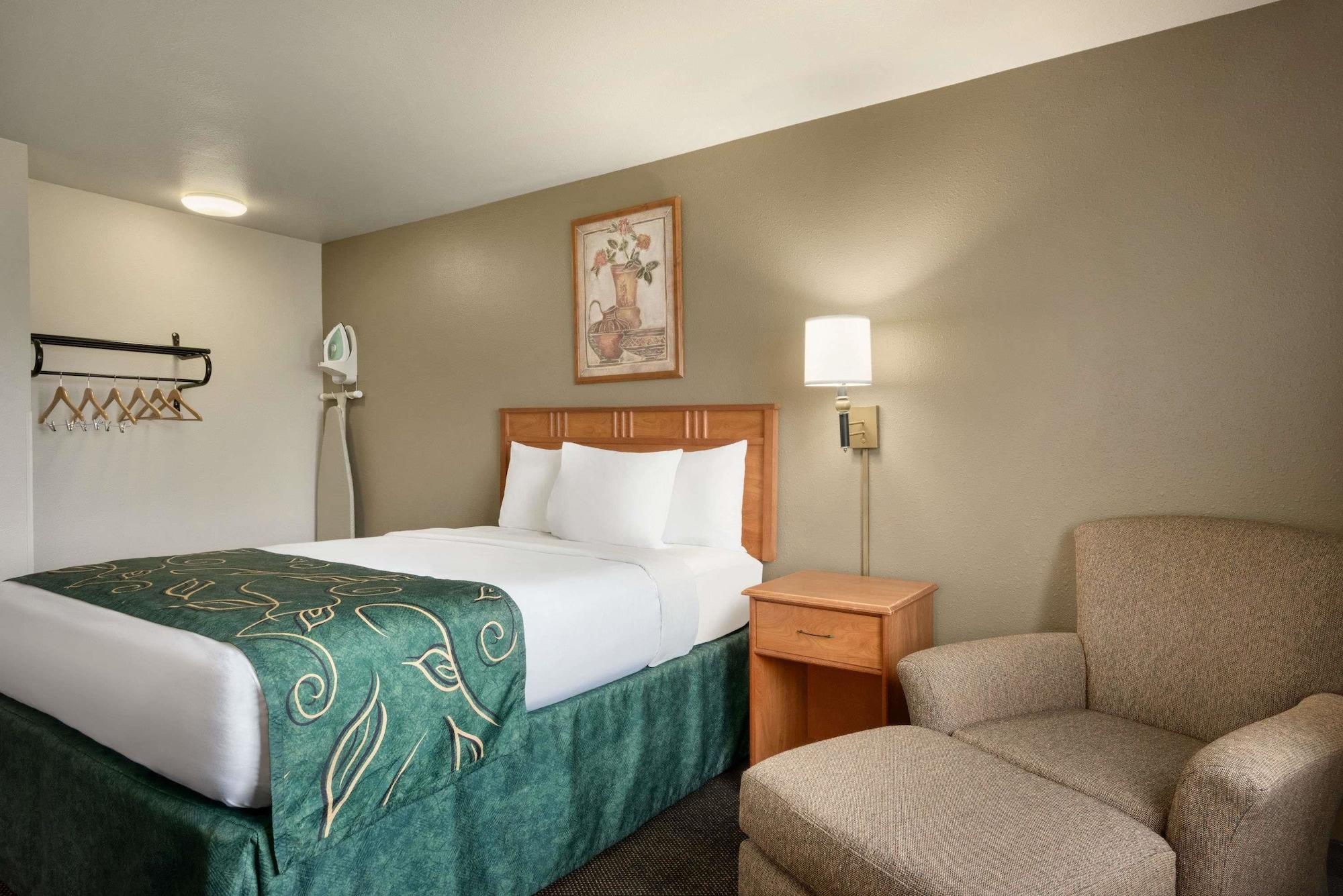 Travelodge By Wyndham Missouri Valley Bagian luar foto